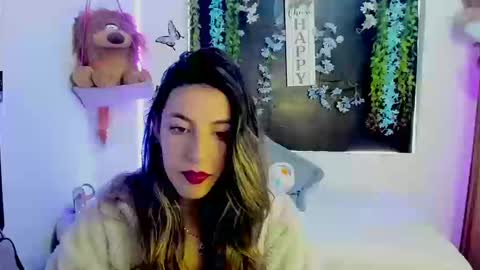 queen_natttyy online show from October 2025 01:35:02 PM