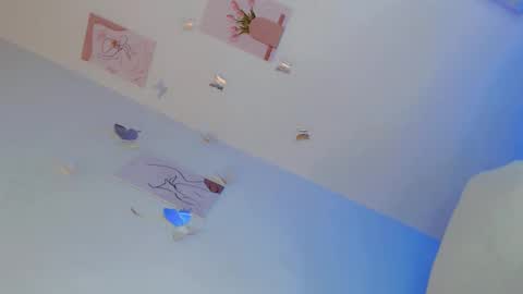 Snapshot of queen_of_temptation chatting on March 2026 01:11:02 PM CHESKA FUCK online show from March 2026 01:11:02 PM