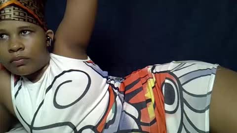 queen_polite1 online show from April 2026 06:19:01 AM