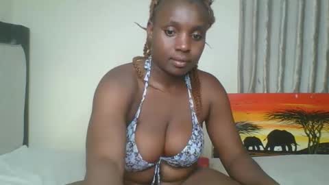 Snapshot of queen_wow2 chatting on April 2026 07:19:01 PM queen online show from April 2026 07:19:01 PM