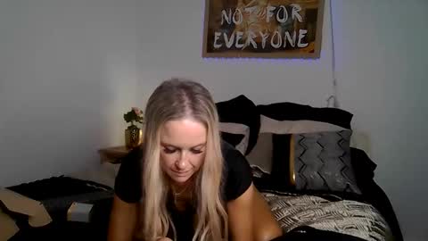 queenb6969694u online show from March 2026 02:21:02 PM