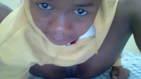 Snapshot of queenleona61 chatting on March 2026 06:46:02 AM queenleona61 online show from March 2026 06:46:02 AM