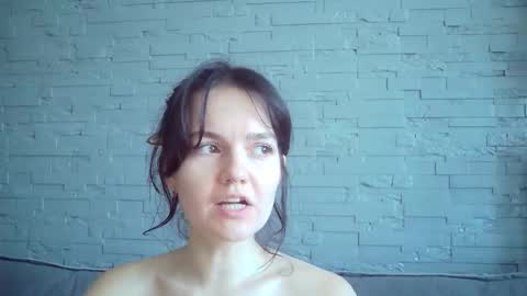 QueenOfModels online show from November 2025 10:26:01 AM