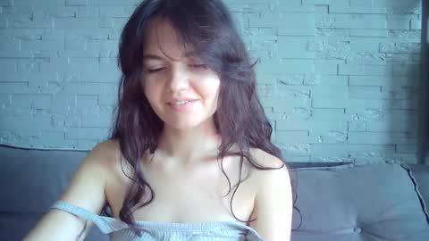 QueenOfModels online show from November 2025 07:07:01 AM