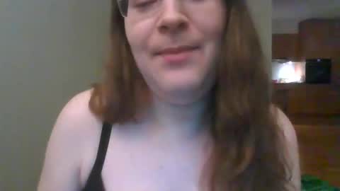 Snapshot of queenofthenights chatting on April 2026 07:41:01 PM queenofthenights online show from April 2026 07:41:01 PM