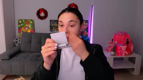 Patricia online show from November 2025 12:51:01 PM