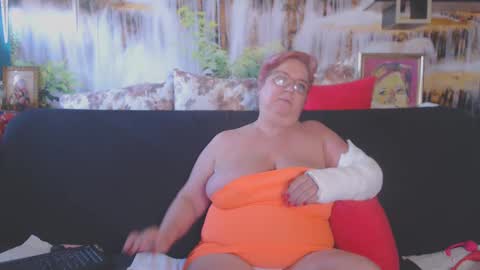 QueenPammy online show from March 2025 06:05:01 AM