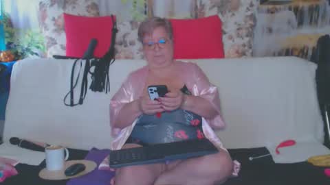 QueenPammy online show from October 2025 08:26:02 AM
