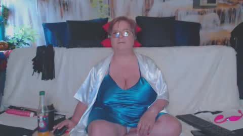 QueenPammy online show from April 2026 07:46:01 AM