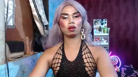 queenpinayebony_xx online show from March 2026 12:39:02 PM