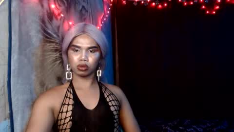 queenpinayebony_xx online show from May 2026 03:09:01 PM