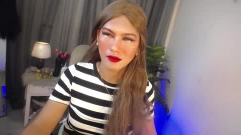 Sabrina online show from November 2025 03:13:02 PM