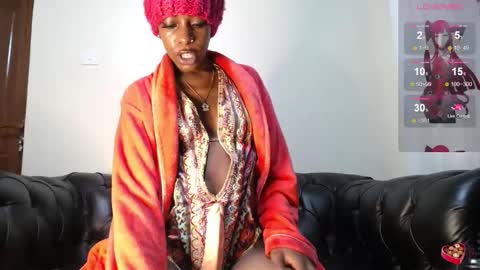 Snapshot of queensanta chatting on March 2026 03:54:02 AM santa online show from March 2026 03:54:02 AM