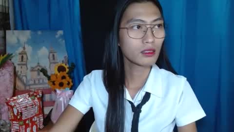 Snapshot of queensteffi chatting on December 2024 06:15:02 PM queensteffi online show from December 2024 06:15:02 PM