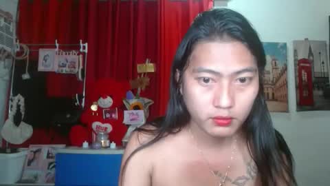 Snapshot of queensteffi chatting on February 2026 03:22:02 AM queensteffi online show from February 2026 03:22:02 AM