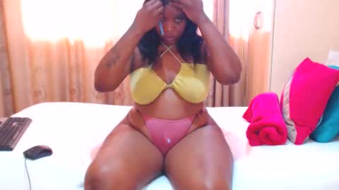 queenteex6999 online show from November 2025 09:09:02 AM