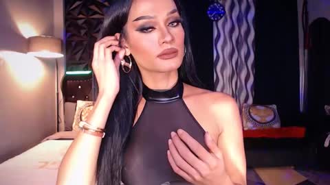 Snapshot of queenvalentinats chatting on January 2025 08:21:02 AM ValentinaMoone online show from January 2025 08:21:02 AM