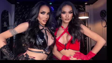 Snapshot of queenvalentinats chatting on February 2025 10:14:02 PM ValentinaMoone online show from February 2025 10:14:02 PM