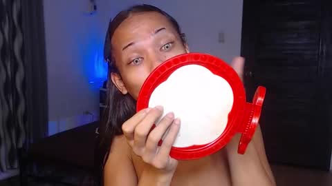 Snapshot of queenvalentinats chatting on November 2025 08:02:01 AM ValentinaMoone online show from November 2025 08:02:01 AM