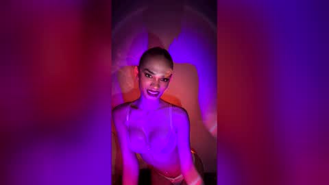 Snapshot of queenvalentinats chatting on February 2026 09:58:01 PM ValentinaMoone online show from February 2026 09:58:01 PM