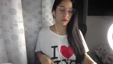 Paola online show from March 2026 04:06:01 AM