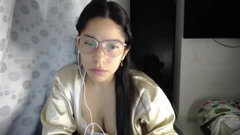 Paola online show from March 2026 03:50:01 AM