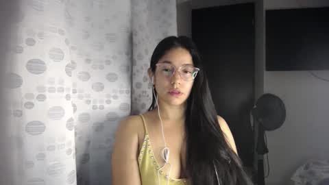 Paola online show from March 2026 04:46:01 AM