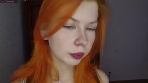Snapshot of quennabrucker chatting on June 2026 06:05:01 AM Tate online show from June 2026 06:05:01 AM
