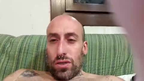 Snapshot of quentinfollari chatting on March 2026 02:04:02 AM quentinreloaded online show from March 2026 02:04:02 AM