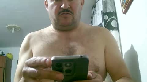 Snapshot of querubinrebelde chatting on October 2025 12:38:02 AM Don Ramon online show from October 2025 12:38:02 AM