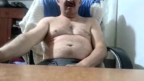 Snapshot of querubinrebelde chatting on March 2026 01:54:01 AM Don Ramon online show from March 2026 01:54:01 AM