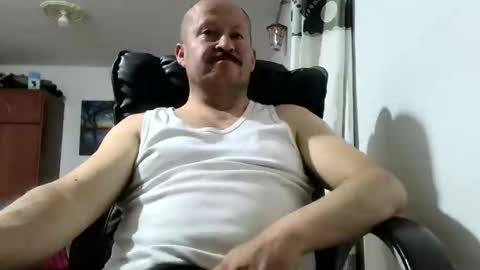 Snapshot of querubinrebelde chatting on April 2026 12:11:02 AM Don Ramon online show from April 2026 12:11:02 AM