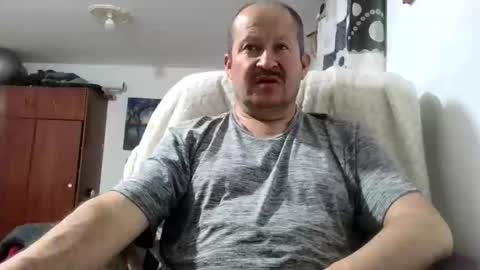 Snapshot of querubinrebelde chatting on May 2026 01:03:01 AM Don Ramon online show from May 2026 01:03:01 AM