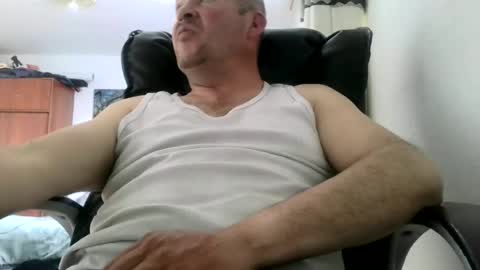 Snapshot of querubinrebelde chatting on July 2026 09:39:01 PM Don Ramon online show from July 2026 09:39:01 PM