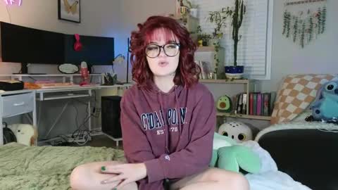 Snapshot of quervoqueen1 chatting on January 2025 03:30:02 AM Bri online show from January 2025 03:30:02 AM