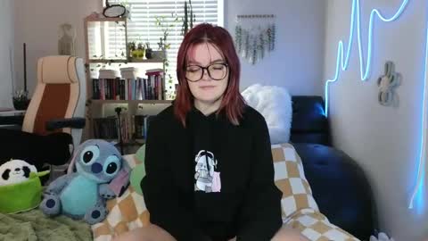 Snapshot of quervoqueen1 chatting on February 2025 05:01:02 PM Bri online show from February 2025 05:01:02 PM