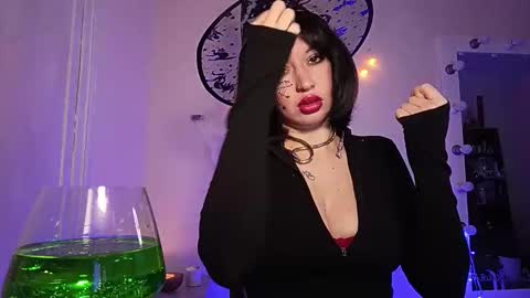 Snapshot of quiet_smile chatting on October 2025 01:50:02 PM quiet_smile online show from October 2025 01:50:02 PM