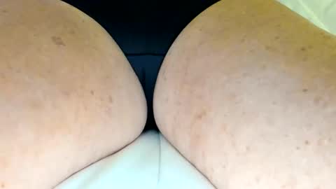 Snapshot of quietwife chatting on March 2026 03:41:02 AM quietwife online show from March 2026 03:41:02 AM