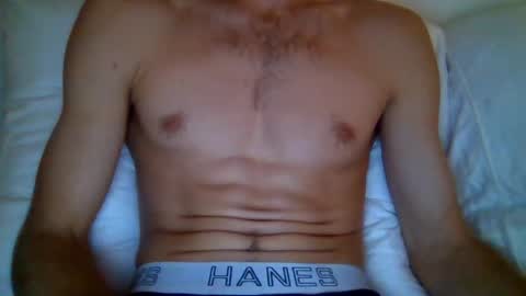 Snapshot of quiii1103 chatting on October 2025 12:32:01 AM quiii1103 online show from October 2025 12:32:01 AM