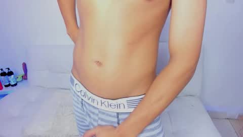 quintana_444 online show from November 2025 02:54:01 PM