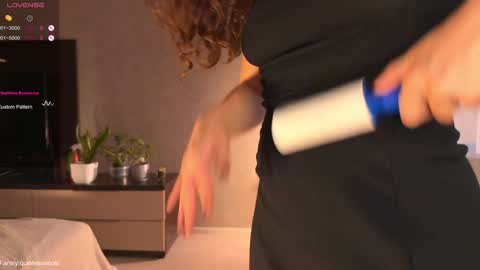 Next stream  December 1 FANSLY Loxrye online show from November 2025 01:33:02 PM