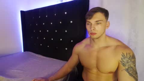 Snapshot of r9dima1998 chatting on January 2025 01:11:01 AM Dmitry online show from January 2025 01:11:01 AM