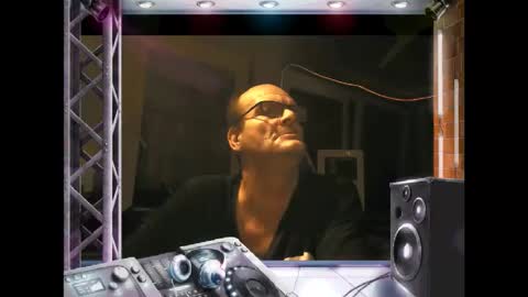 Snapshot of r_2d2_ chatting on November 2025 12:08:02 AM dj mike online show from November 2025 12:08:02 AM