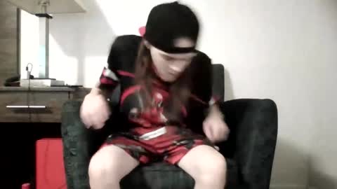 r_monkey583 online show from October 2025 02:38:01 PM