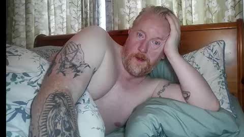 Snapshot of r_o_h_a_n chatting on October 2025 09:30:02 AM r_o_h_a_n online show from October 2025 09:30:02 AM