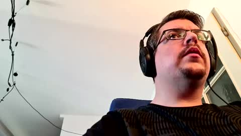 SinCouple online show from November 2025 10:59:02 AM