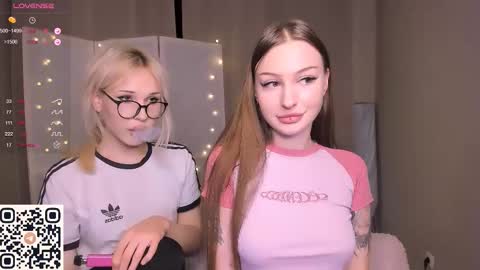 rachel___mur online show from November 2025 06:30:02 PM