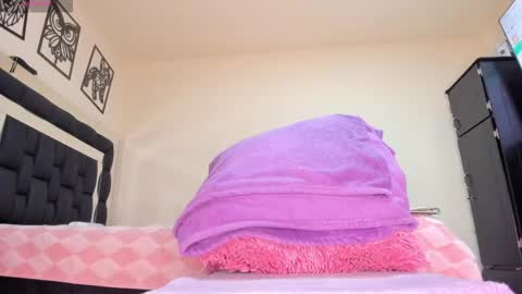 Snapshot of rachel__milfy chatting on June 2026 06:02:01 PM Rachel online show from June 2026 06:02:01 PM