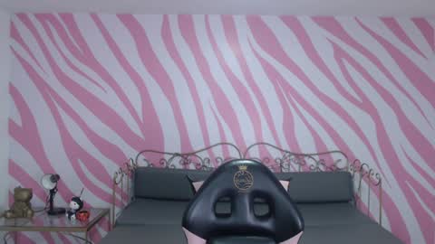 Rachel online show from December 2024 08:08:01 PM