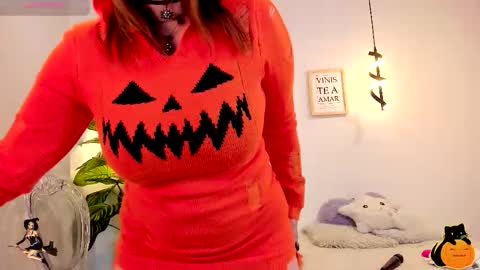 Rachel Lang online show from October 2025 01:01:02 PM